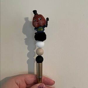 The Walrus from Alice in Wonderland Pen